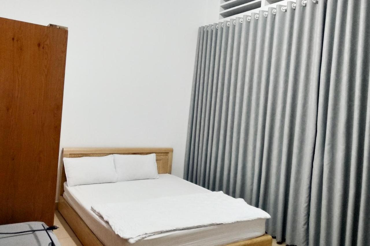 Spot On 710 Sakura Hostel Cholon Хошимин Экстерьер фото