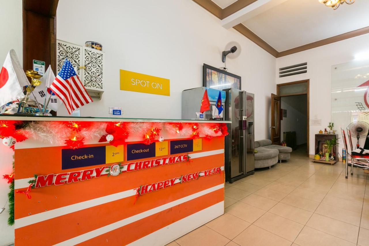 Spot On 710 Sakura Hostel Cholon Хошимин Экстерьер фото