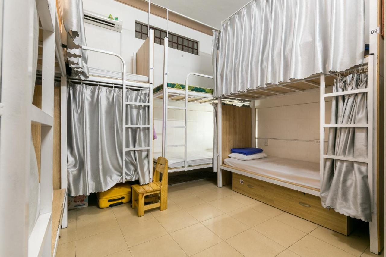 Spot On 710 Sakura Hostel Cholon Хошимин Экстерьер фото